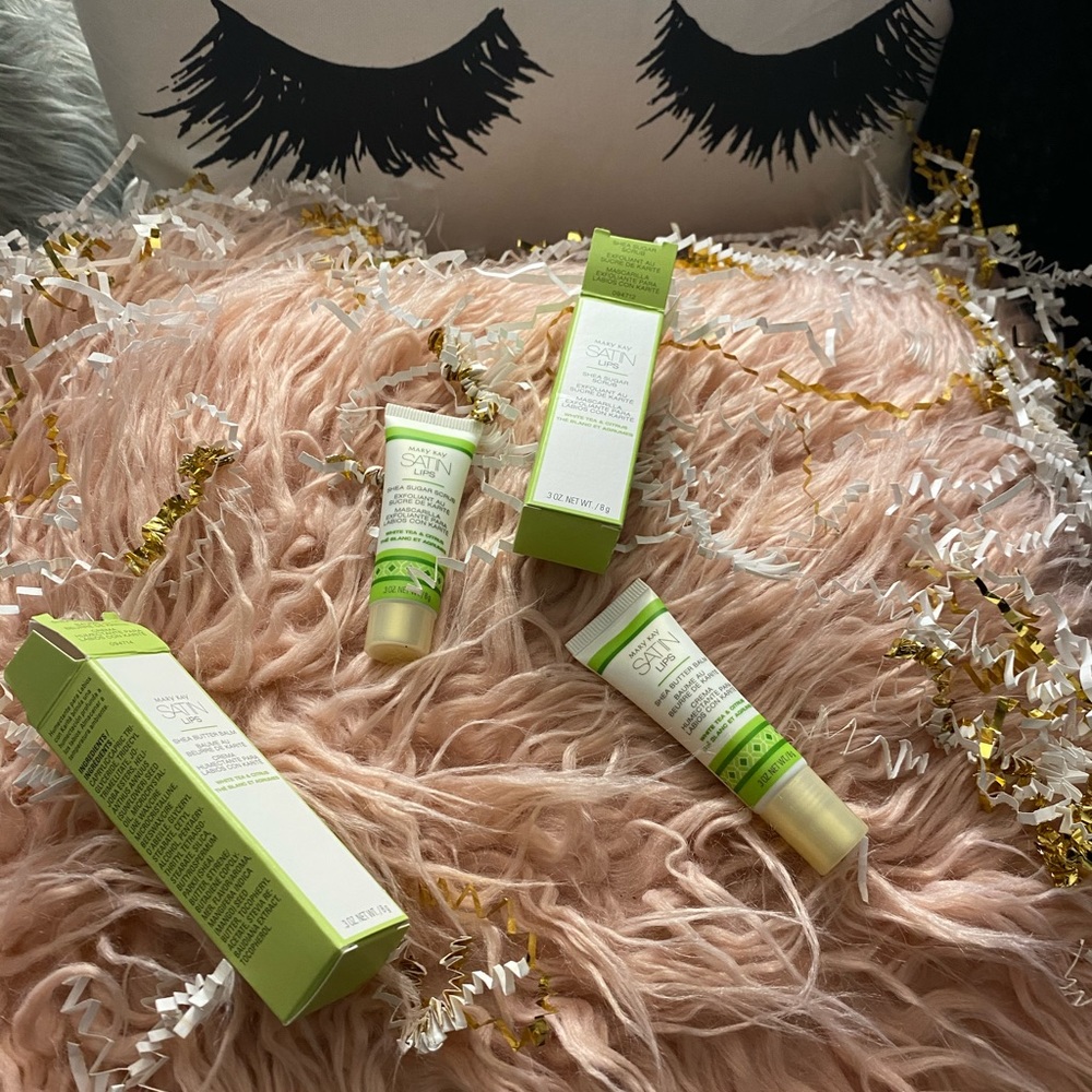Satin Lips~ Exfoliate and Butter Balm